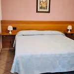 Maria
