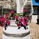 Maria Hotel