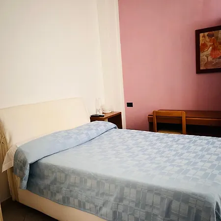 Hotell Maria 2*